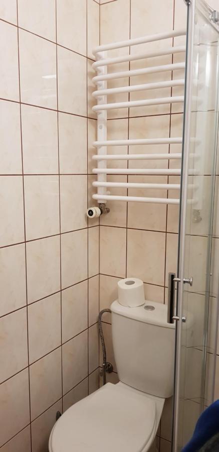Wynajem Pokoi Ξενοδοχείο Kołobrzeg Εξωτερικό φωτογραφία